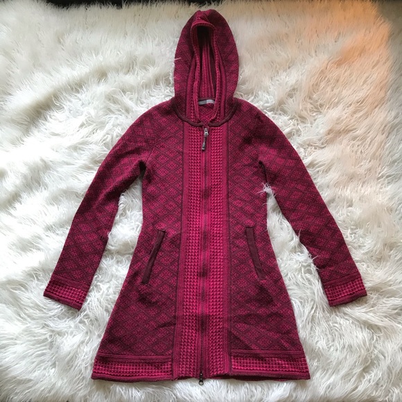 Athleta Dresses & Skirts - ATHLETA RASPBERRY FAIR ISLE HOODED SWEATER DRESS